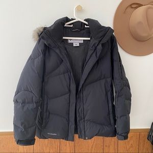 Women’s Columbia ski coat